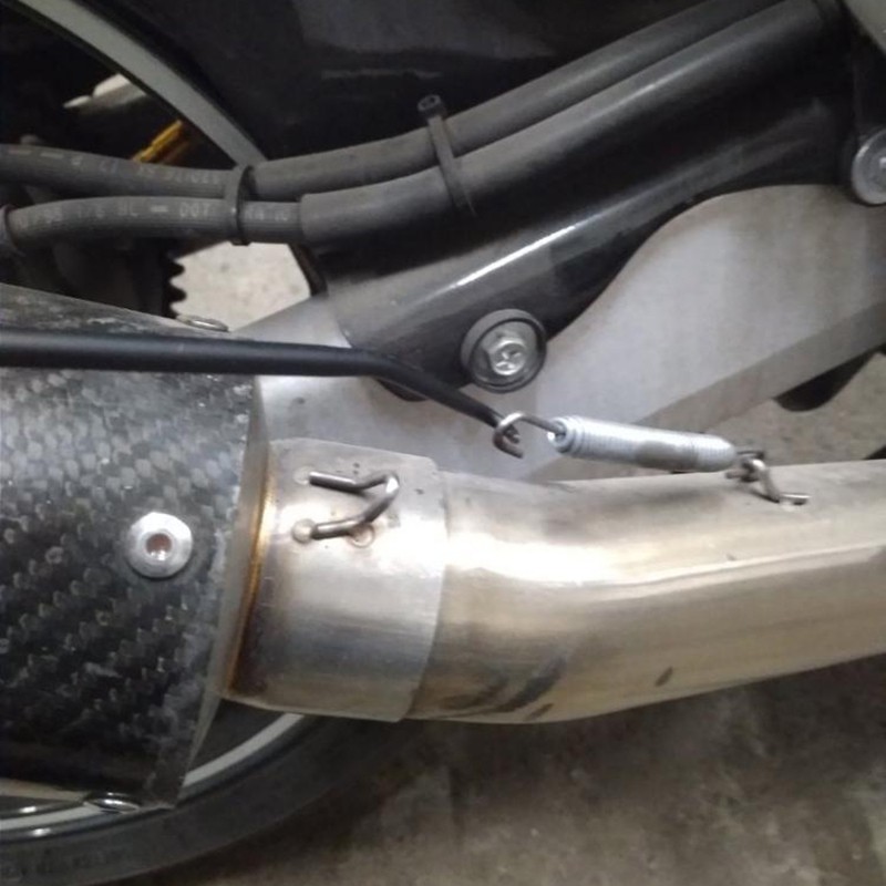 Giá Đỡ Ống Xả Khí Thải Có Lò Xo Cho Xe Máy