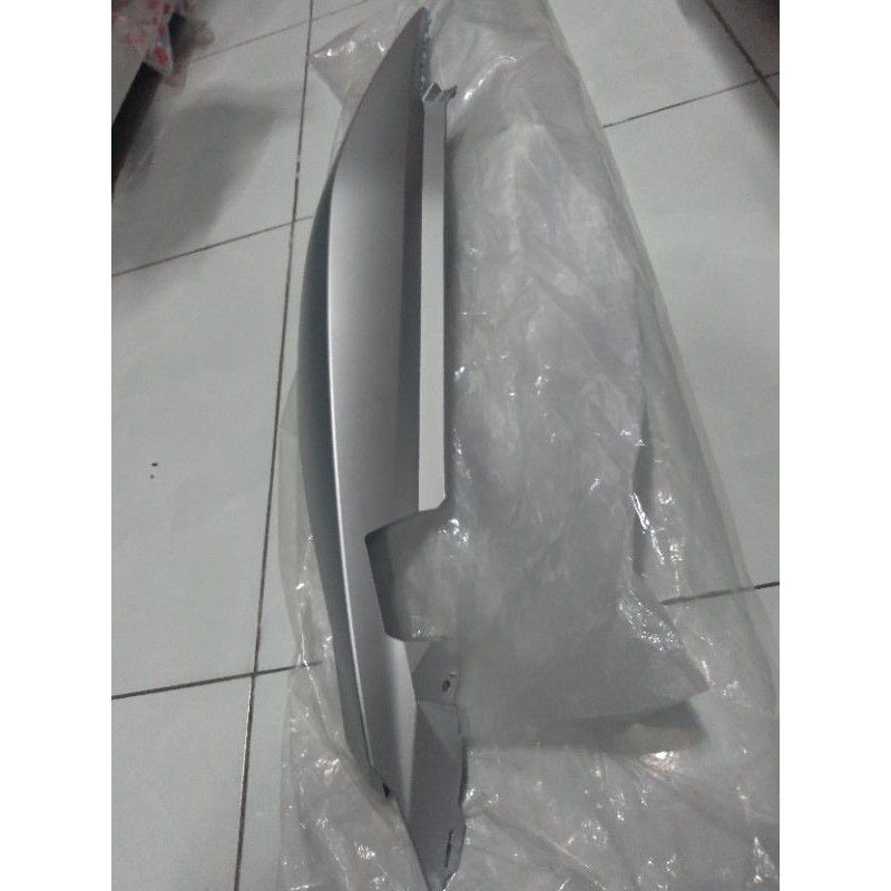 Ốp Sườn Exciter 150  Chính Hãng Yamaha