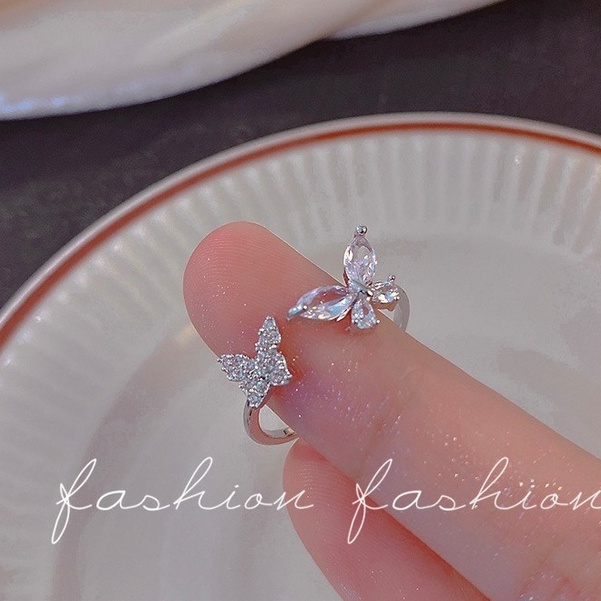 Nhẫn 2 cánh bướm đá cá tính siêu đẹp NHAN05