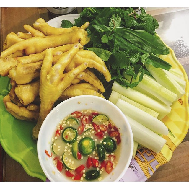 [HỎA TỐC-HCM] CHÂN GÀ CÓ XƯƠNG (LỚN) TƯƠI NGON CẤP ĐÔNG 1KG - NUONGFOOD