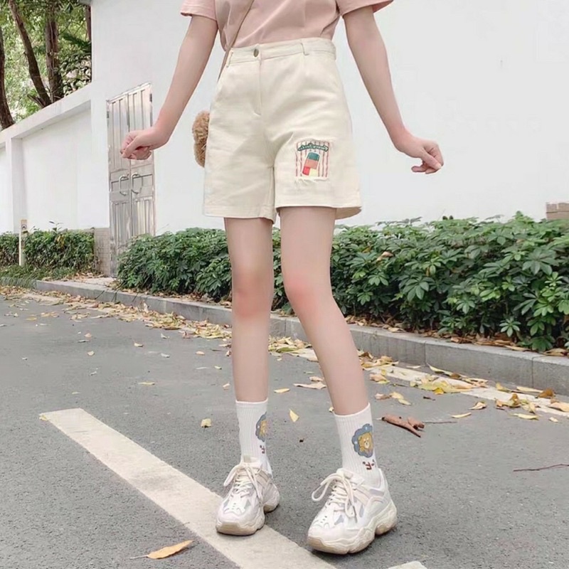 Quần đùi Nữ ống rộng lưng cao hàn quốc kaki đắp hoạ tiết ấn tượng M Fashion SN02