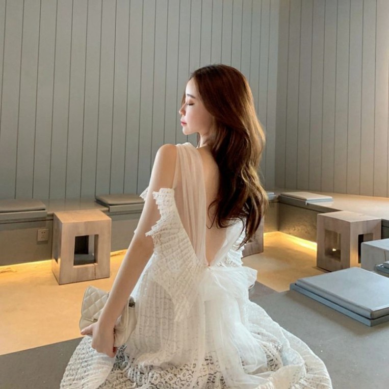 (Oder) Váy đầm đi biển bèo cánh sen xếp ly. Váy đầm xẻ lưng V sexy. Mẫu mới năm 2021