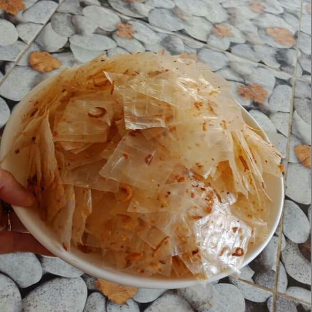 Bánh tráng tỏi Long An