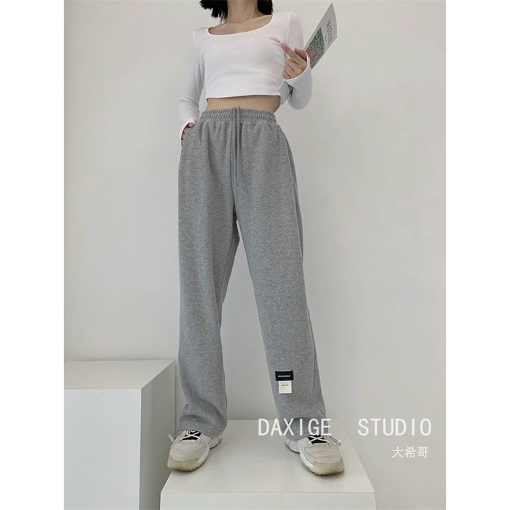 Quần jogger chốt gấu item/Quần thun ống rộng form unisex nam nữ mặc được chất vải dày dặn GODO QD41