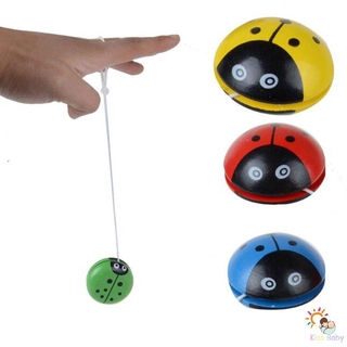 Đồ chơi Yoyo hình bọ rùa bằng gỗ dễ thương cho bé