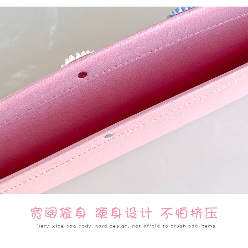 Hộp đựng đồ dùng gắn tựa tay xe hơi chống tràn thiết kế dễ thương