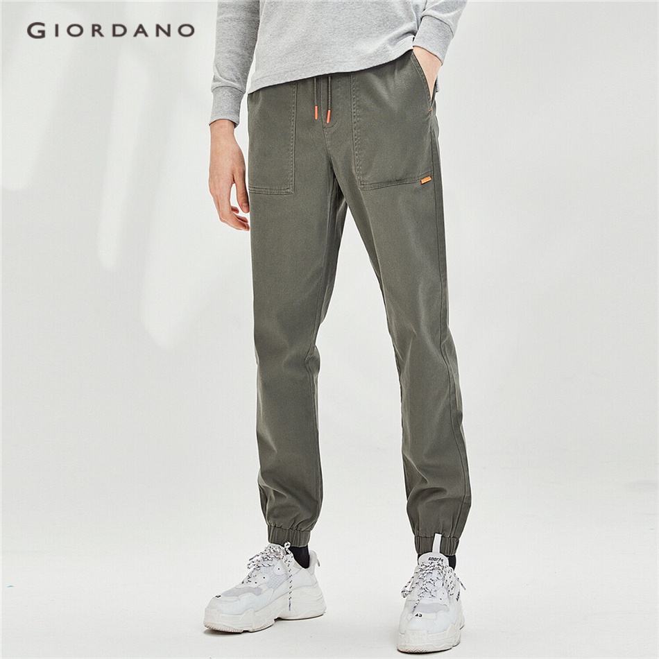 Quần jogger GIORDANO 01110060 thoải mái thời trang cho nam