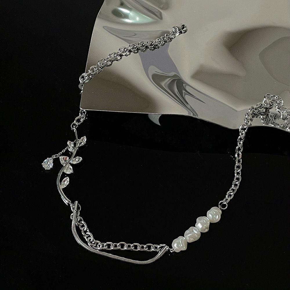 Vòng cổ Hai Lớp Mặt Hình Bướm Thời Trang Thanh Lịch Dành Cho Nữ VANES1