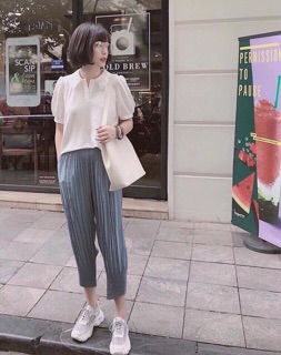 Áo sơ mi cổ ren