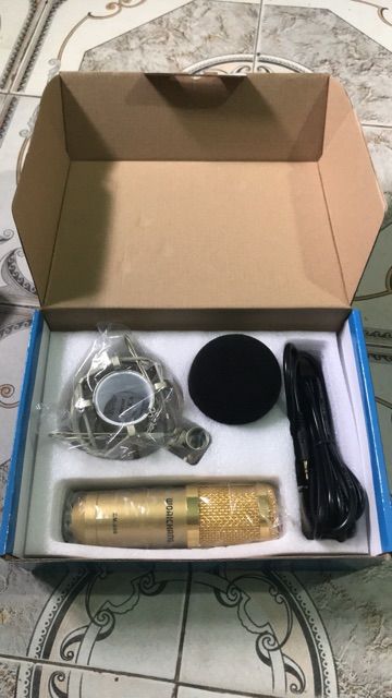 Combo bộ livestream và karaoke mic BM900 và sound card V8 + tặng tai nghe Sony