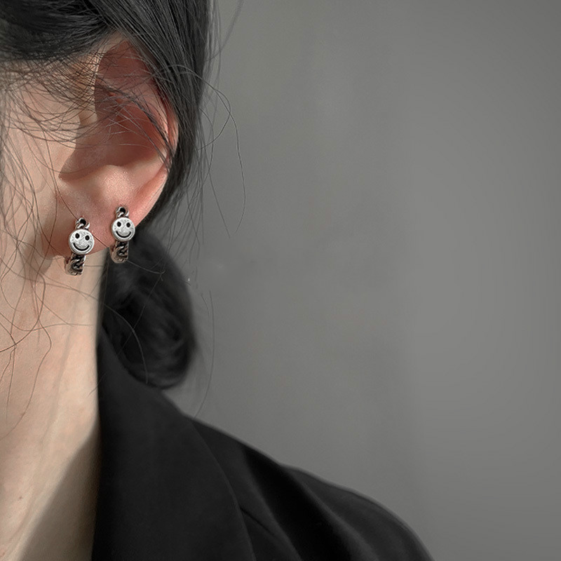 Khuyên tai 22629 hình mặt cười thời trang đơn giản