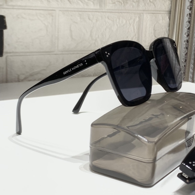 Kính mát thời trang nam nữ DR17,kính mát chữ V thích hợp đi chơi,chụp ảnh,caffe.Chống UV400