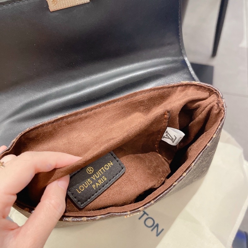 Túi Lv locky bb s21