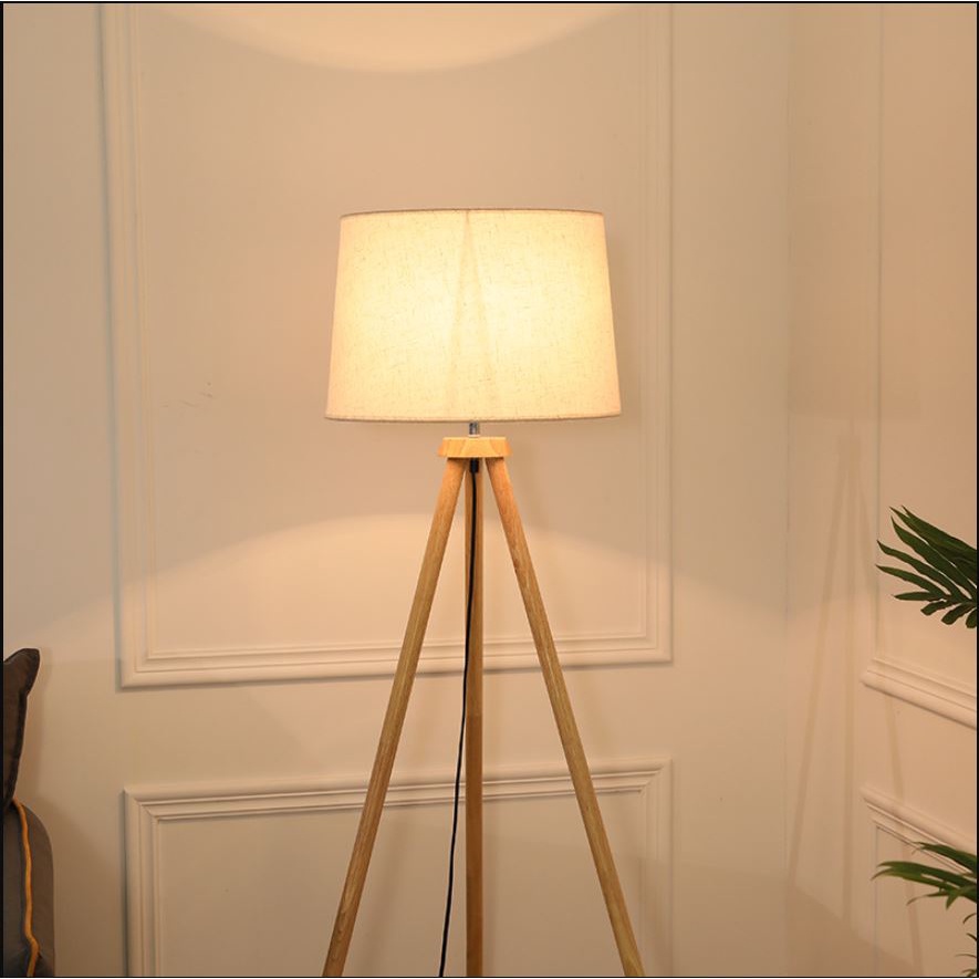 Đèn đứng MONSKY 3 chân gỗ để sàn cao cấp phòng khách ROSE X1 - Kèm bóng LED cao cấp