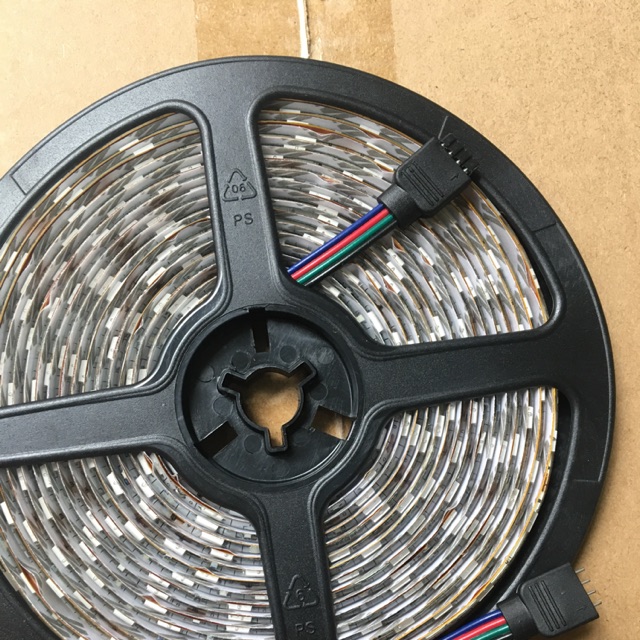 Dây đèn led rgb đổi màu có keo dùng remot, cuộn led dây dán trang trí 5m 12v