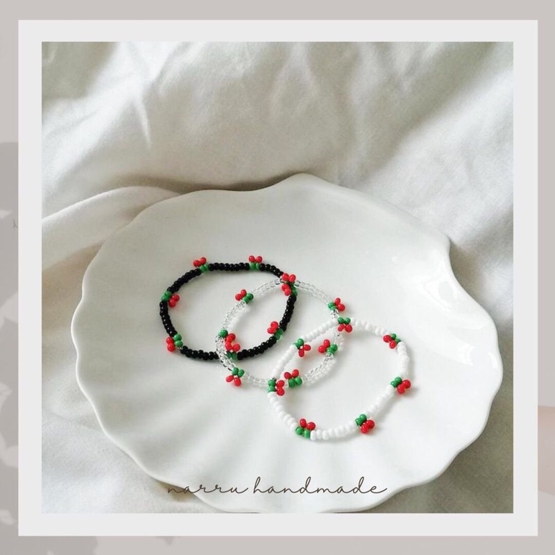 Vòng tay handmade cherry 🍒