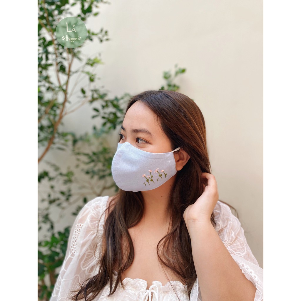 Khẩu trang linen thêu tay | BigBuy360 - bigbuy360.vn