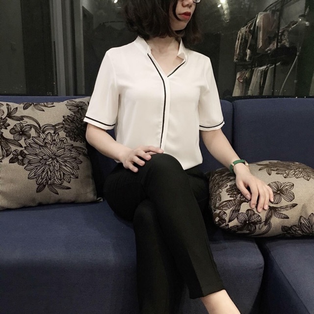 ÁO SƠ MI NỮ CỘC TAY VIỀN CỔ