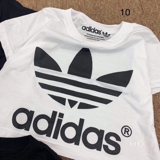 Áo phông croptop  thailan .