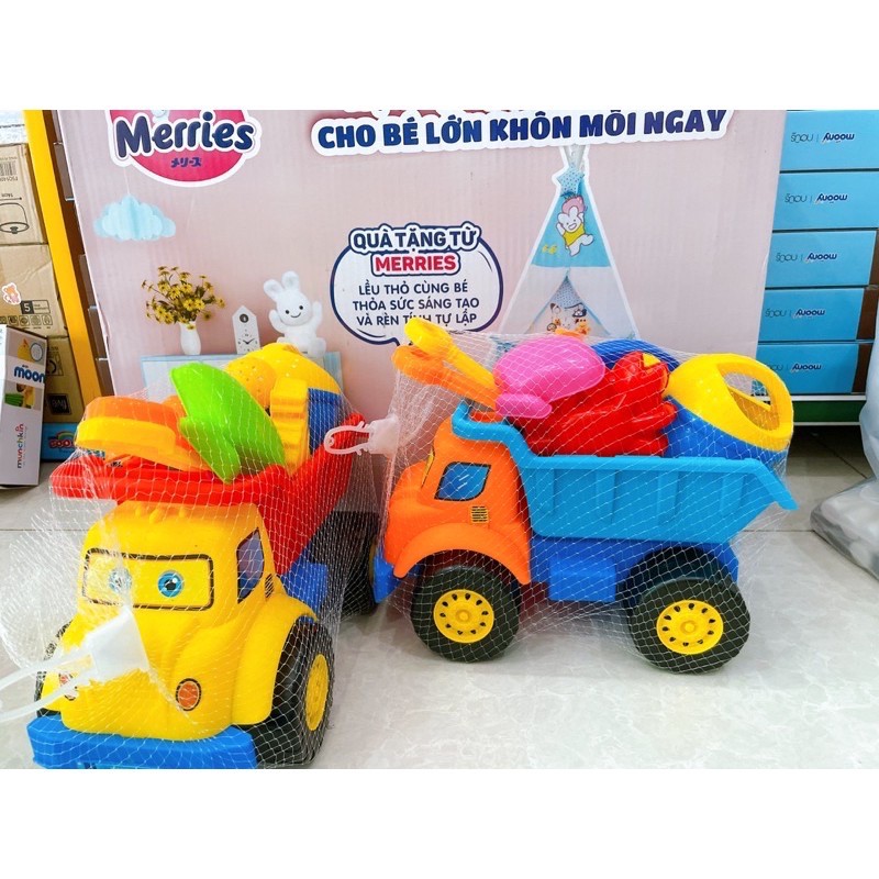Ôtô đồ chơi xúc cát xe ben - xe lu - xe máy xúc cho bé đi biển