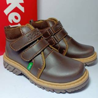 Giày boot Da Cho Bé Từ 28-32 TuổI