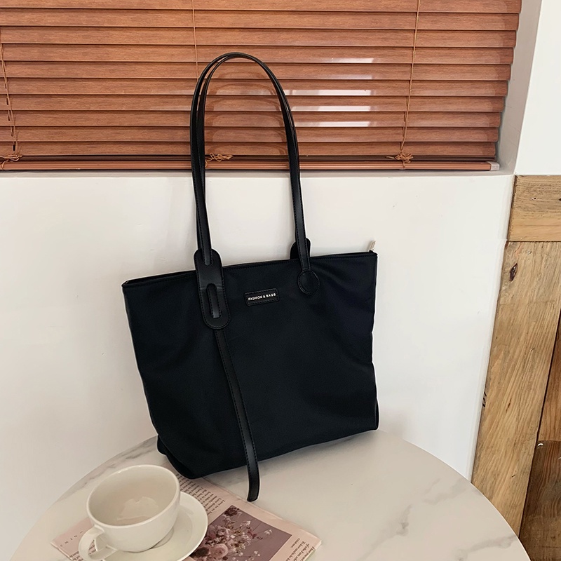 IELGY Túi tote Đeo Vai Bằng Vải nylon Đơn Giản Dễ Phối Đồ Cho Nữ