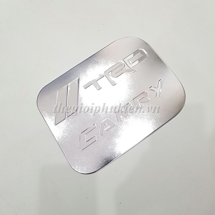 Ốp nắp bình xăng Toyota Camry 2012-2018 - mạ Crom( hàng chất )