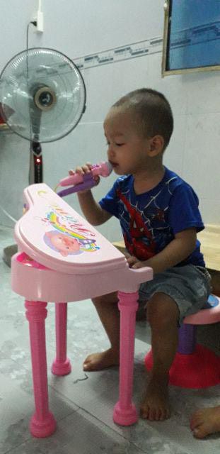 Đàn piano kèm ghế và micro cho bé cao 51cm
