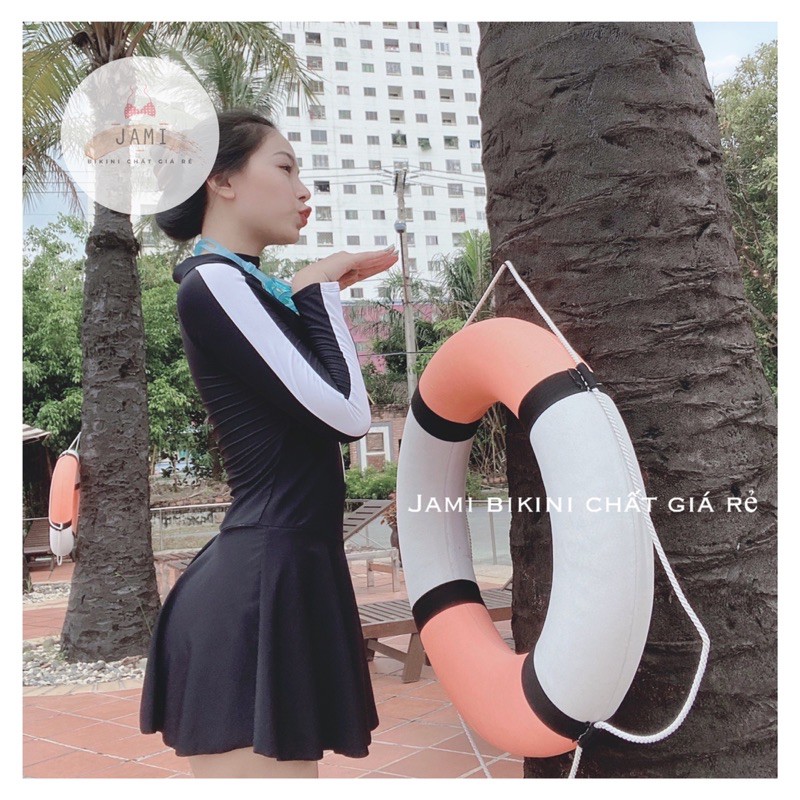 ĐỒ BƠI MỘT MẢNH HỌC SINH VÁY LIỀN QUẦN TAY TRẮNG GIÁ RẺ ĐI BIỂN- MOMV300