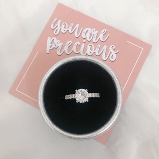Nhẫn bạc nữ đẹp đính đá sang trọng