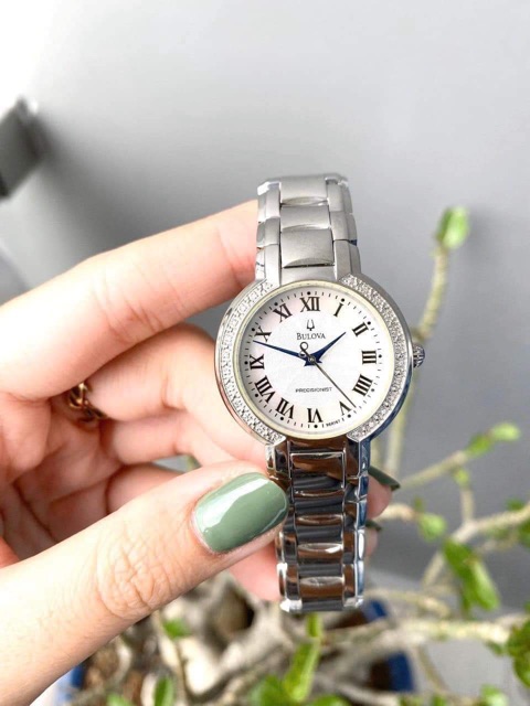 Đồng hồ nữ Bulova 96R167 kim trôi mặt xà cừ size 32mm