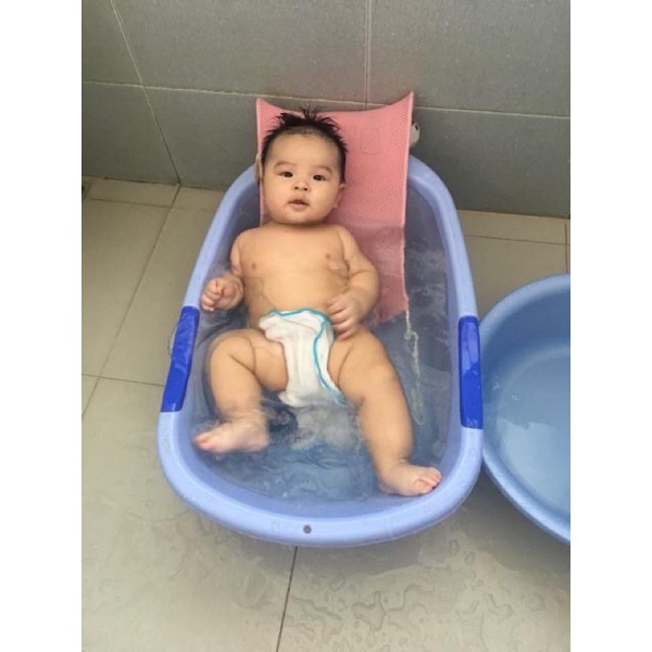 Ghế tắm gội cho bé ( thanh lý ghế màu hồng