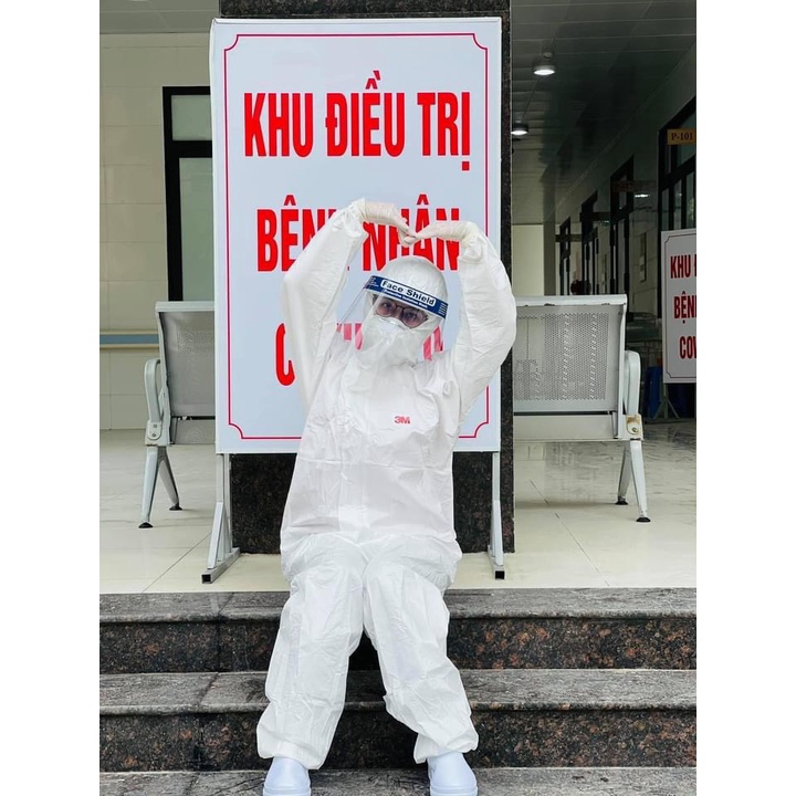 Bộ quần áo bảo hộ 3M 4510 cấp độ 4 chống hoá chất, chống bụi độc hại .Size M
