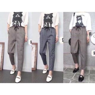 Quần baggy kẻ ống cao thấp