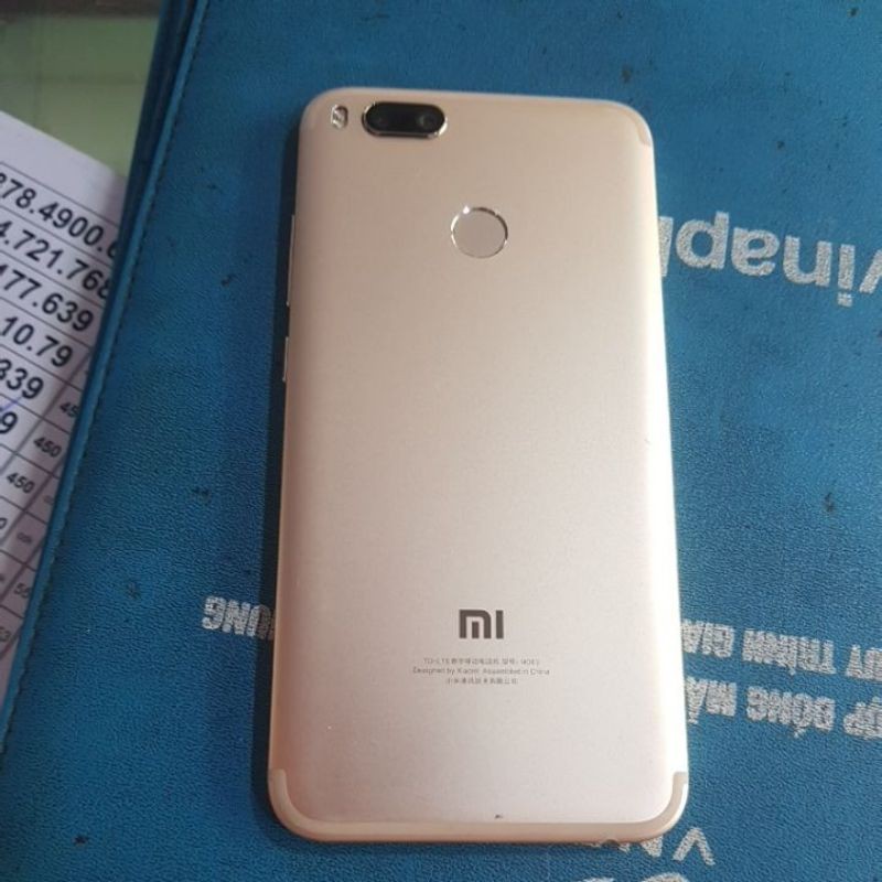 Điện thoại Xiaomi Mi A1