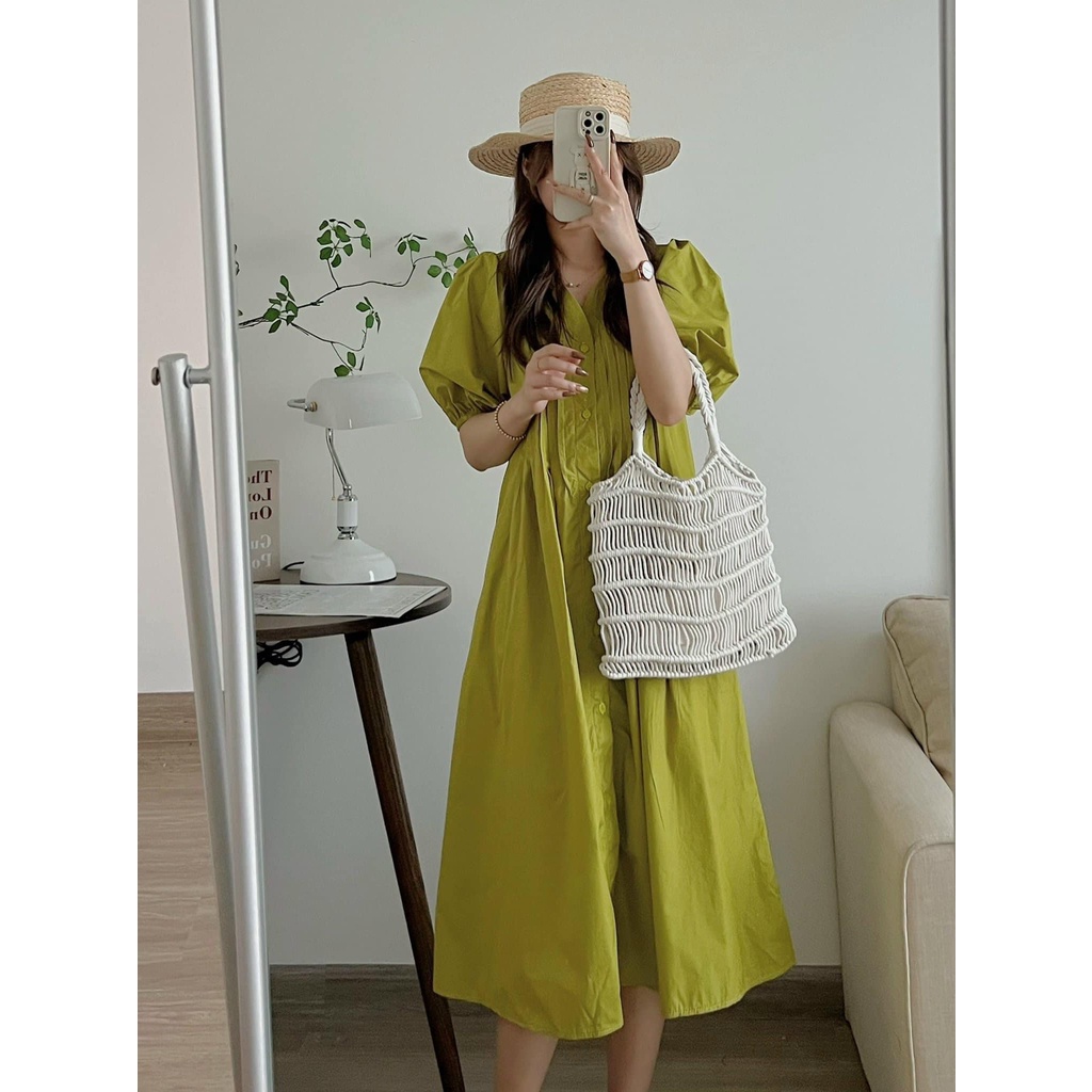 Đầm Sơ Mi Cổ Tim Tay Lỡ Xếp Ly Dọc Form Dài Rộng 3 Màu, Labibi