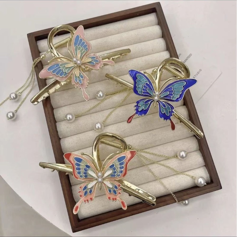 Kẹp Tóc Bướm Đính Ngọc Trai Thời Trang