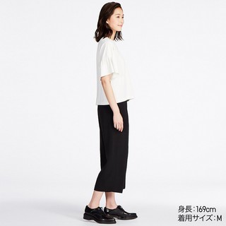 Aó kiểu Uniqlo