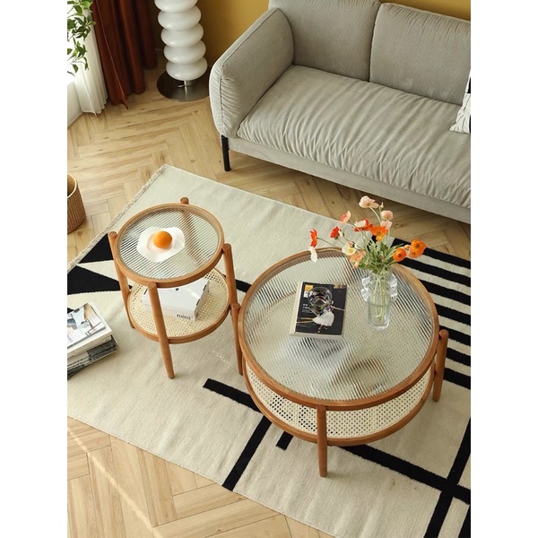 Bàn trà tròn mây phối kính vintage