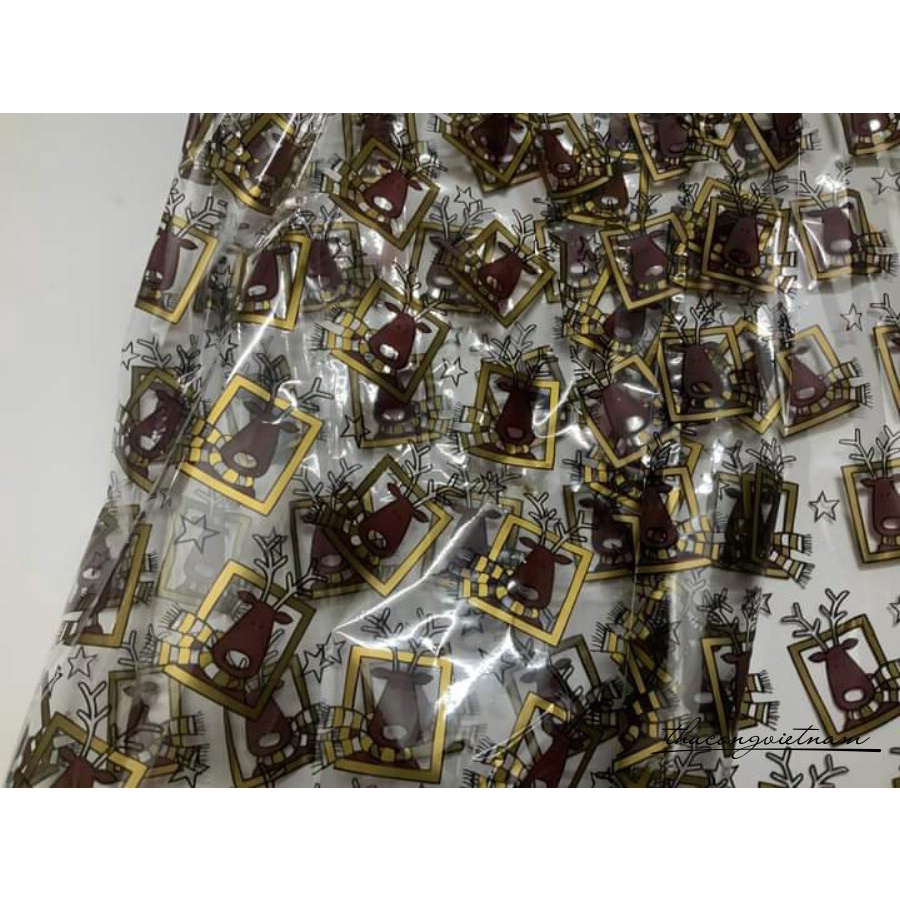 Giấy kiếng gói quà Hàn Quốc họa tiết Giáng Sinh