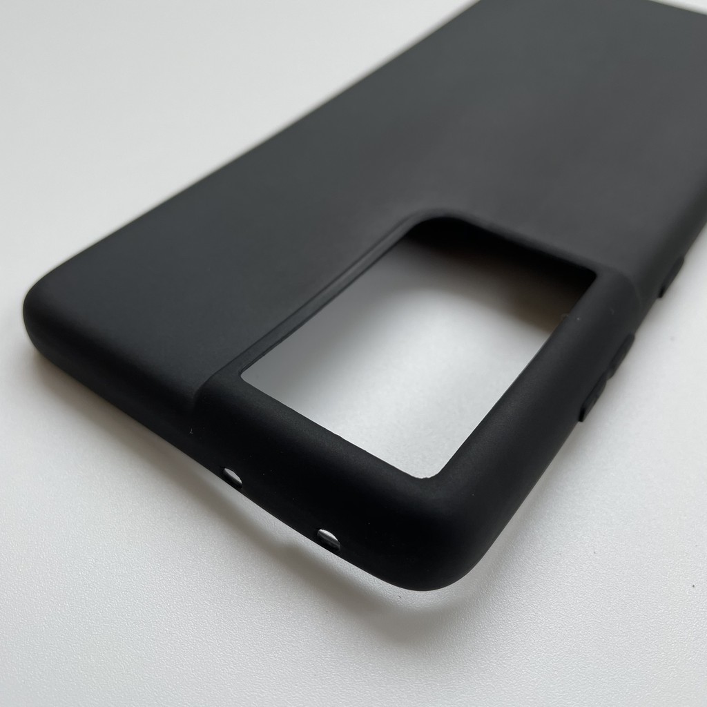 Ốp lưng silicon đen nhám cho Samsung Galaxy S21 Ultra/ S21 Ultra 5G không bám vân tay, có gờ bảo vệ camera.