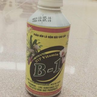 Phân bón lá Vitamin B1 vàng 250ml dạng chai