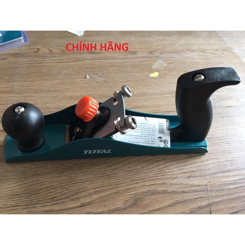 ĐỒ NGHỀ TOTAL Bào gỗ cầm tay THT9391