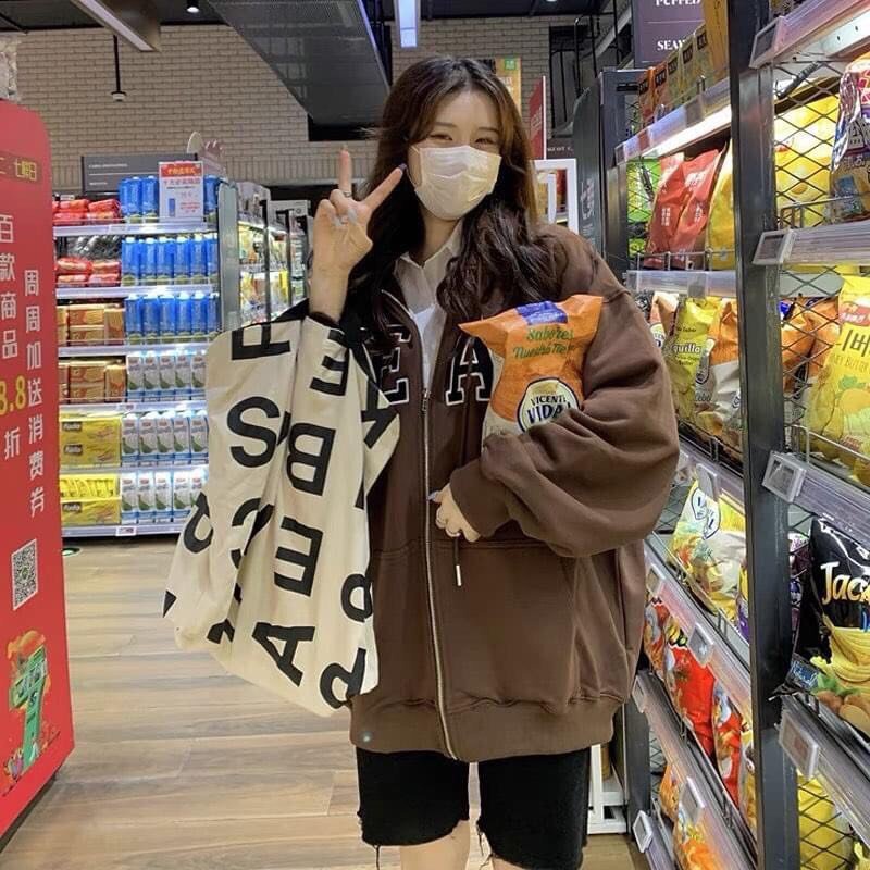 Áo Khoác Nỉ Yeah - Bao Đẹp, Phong Cách, Dễ Phối Đồ - Freesize Dười 65kg | BigBuy360 - bigbuy360.vn