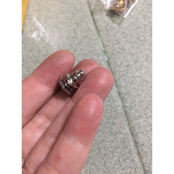 Pin cài áo thời trang si tuyển Nhật