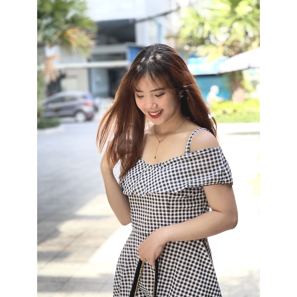 Đầm Váy 2 Dây Trễ Vai Kẻ Caro Chất Cát Mi Sa Lên Dáng Siêu Yêu Giá Rẻ 334 | BigBuy360 - bigbuy360.vn