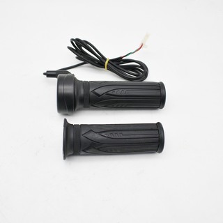 Tay ga xe điện cao xu không nút cho xe điện, xe 3 bánh