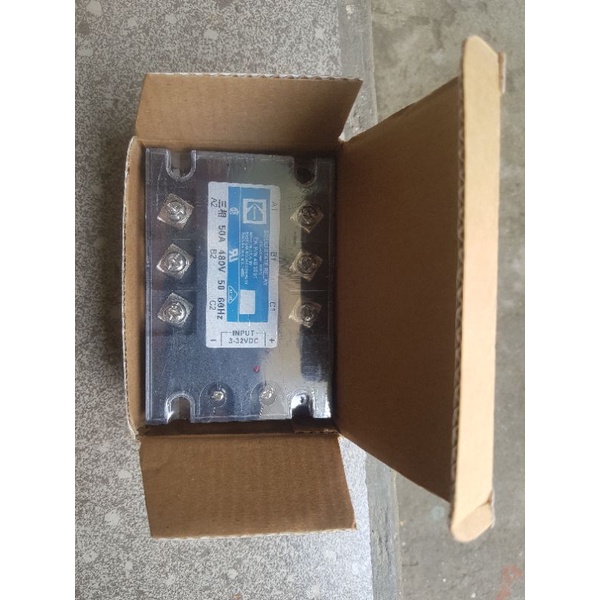 Role Relay bán dẫn 3 pha SSR 3 pha Solid 3 pha 50A 100A made in USA