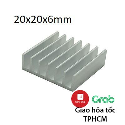 Nhôm tản nhiệt kích thước 20x20x6mm