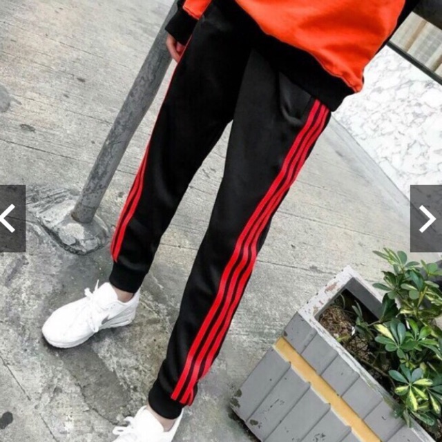 Quần jogger nữ 3 sọc